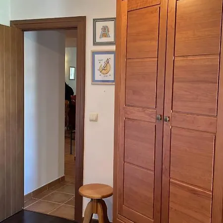 Aneto Duplex En 아파트